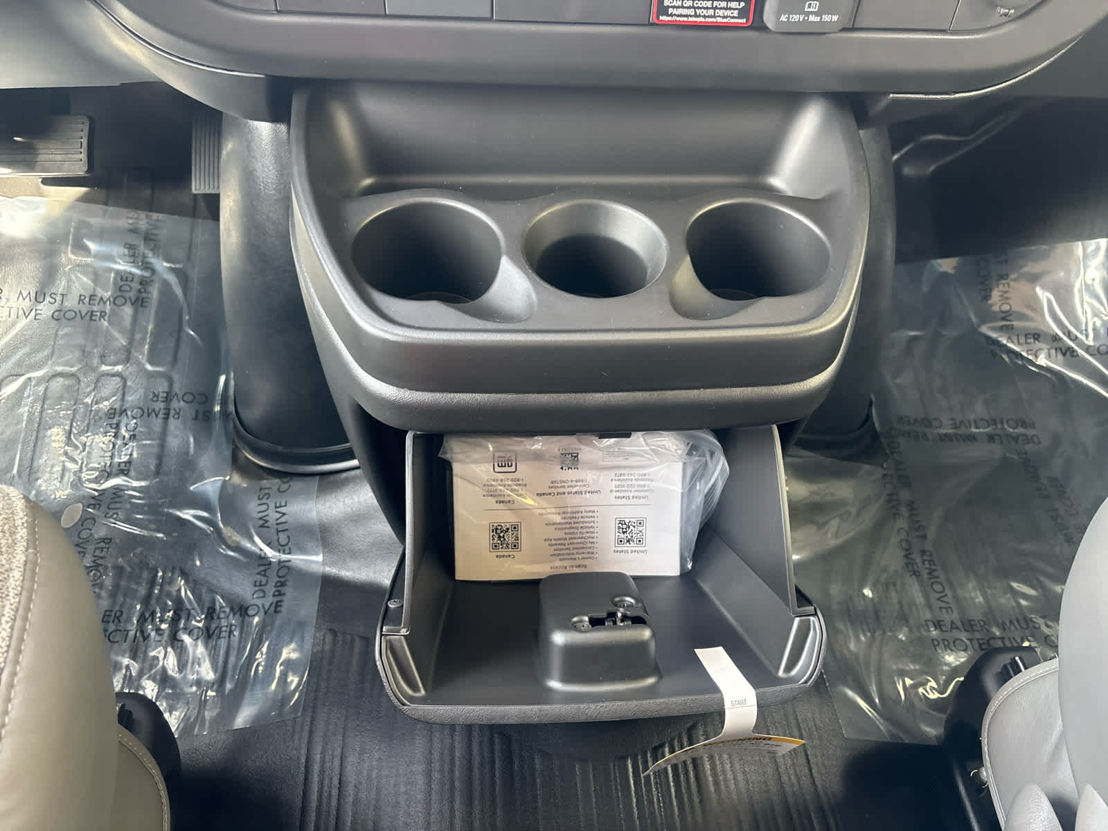 2025 Chevrolet Express Cargo Work Van - Photo 20