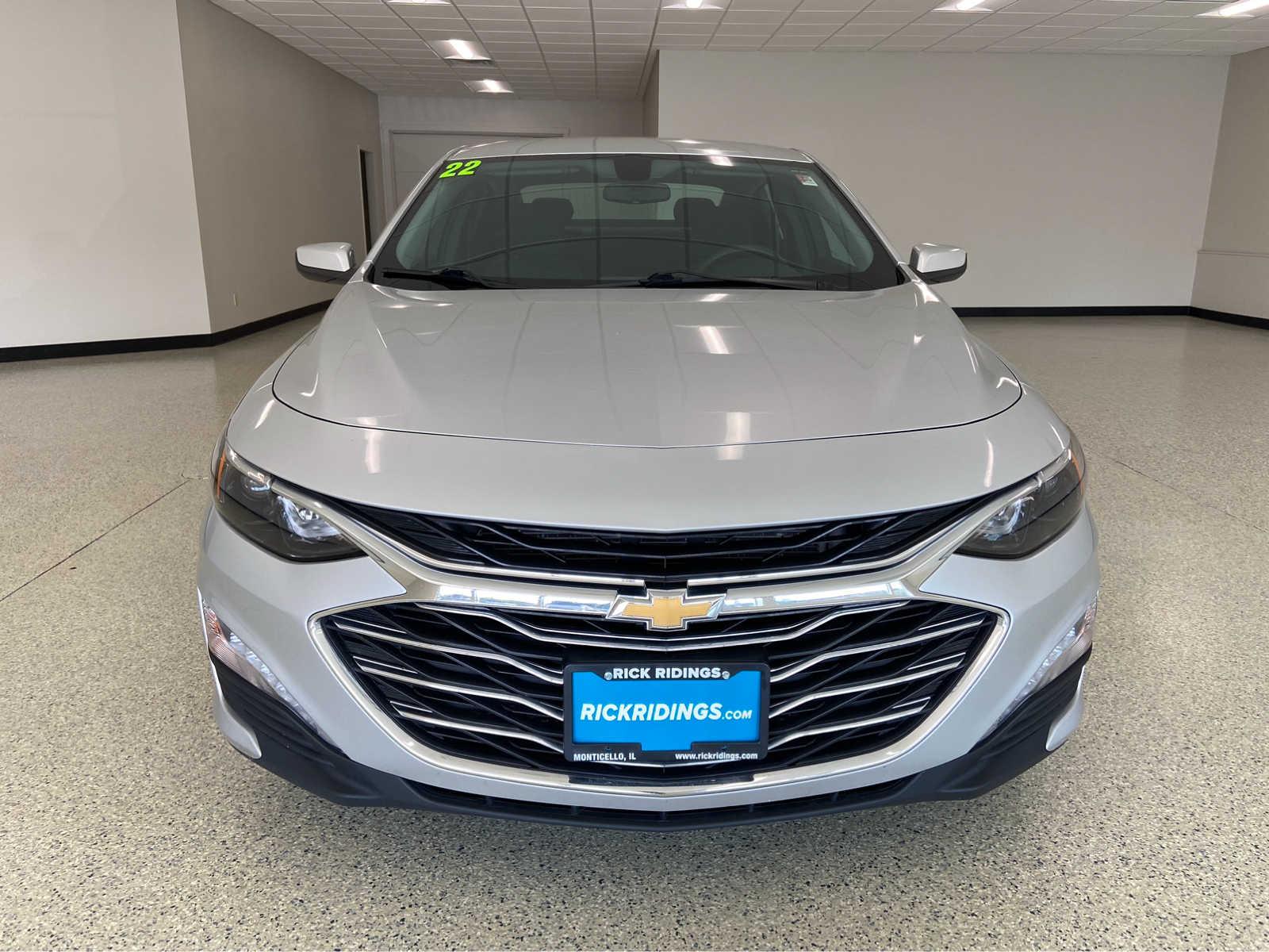 Used 2022 Chevrolet Malibu 1LT with VIN 1G1ZD5ST6NF160056 for sale in Monticello, IL