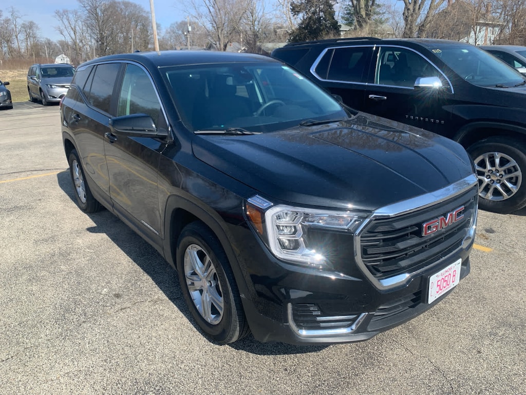 Used 2022 GMC Terrain SLE SUV