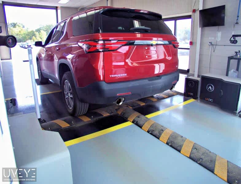Used 2023 Chevrolet Traverse LT Cloth SUV
