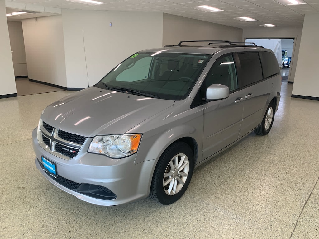 Used 2016 Dodge Grand Caravan SXT Van