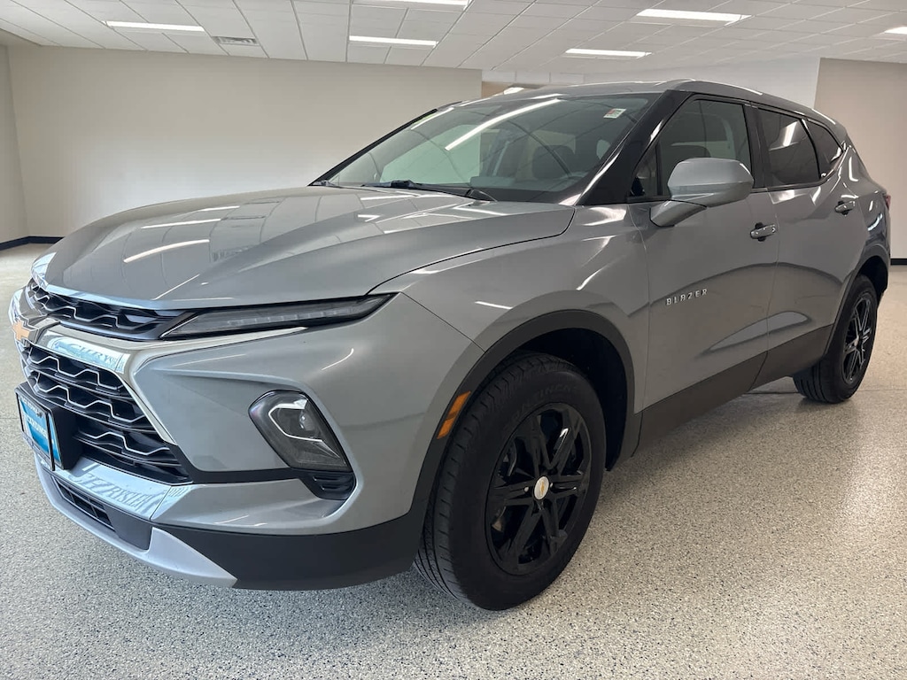 Used 2025 Chevrolet Blazer 2LT SUV