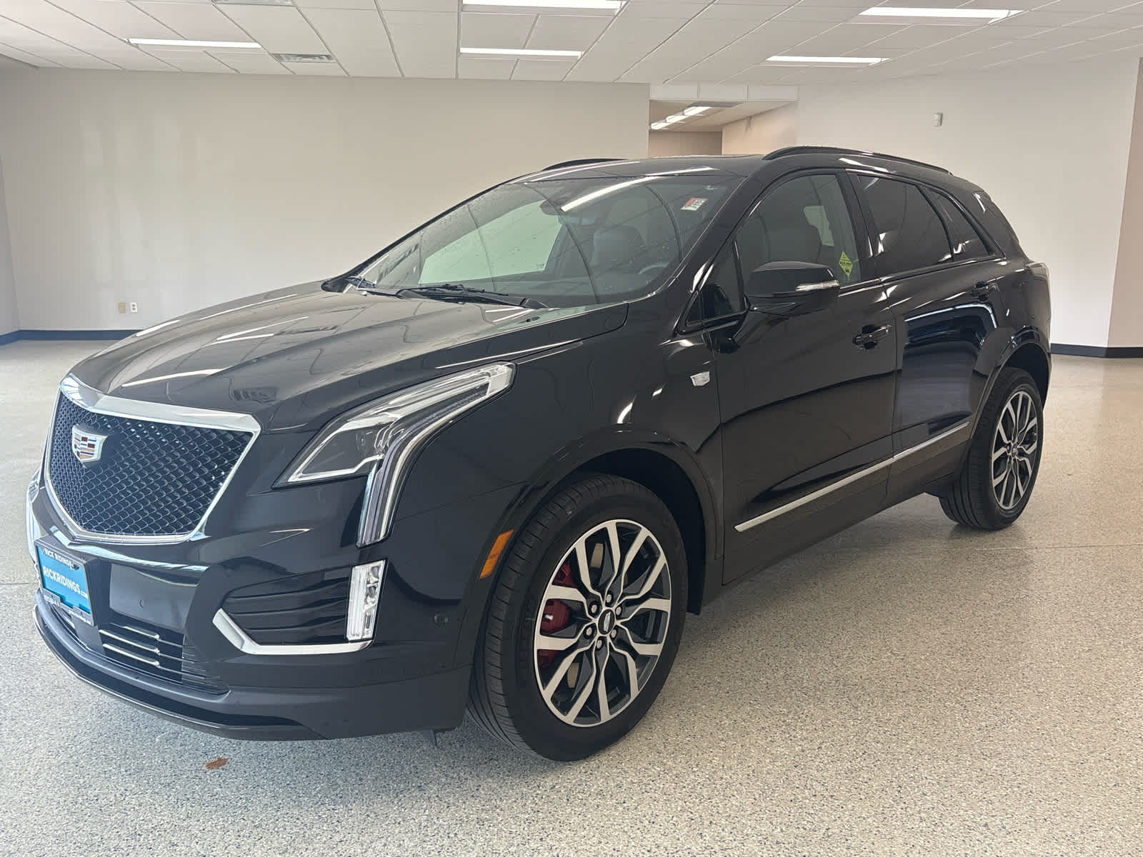 2024 Cadillac XT5 AWD Sport's photo