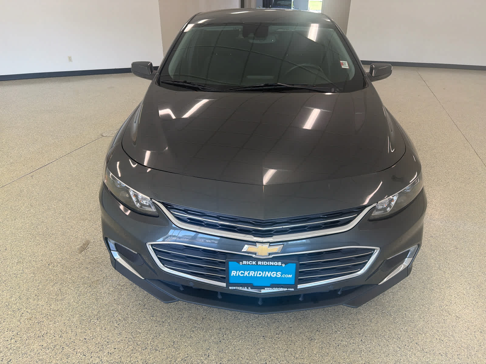 Used 2016 Chevrolet Malibu 2LT with VIN 1G1ZF5SX0GF254319 for sale in Monticello, IL