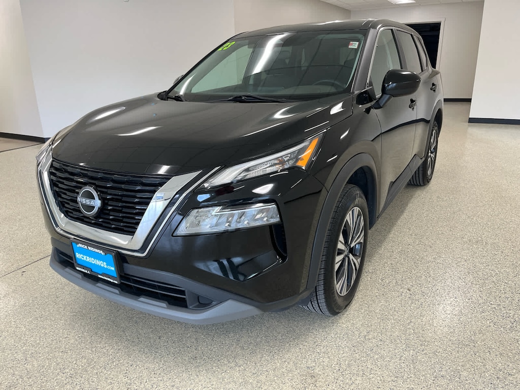 Used 2023 Nissan Rogue SV FWD