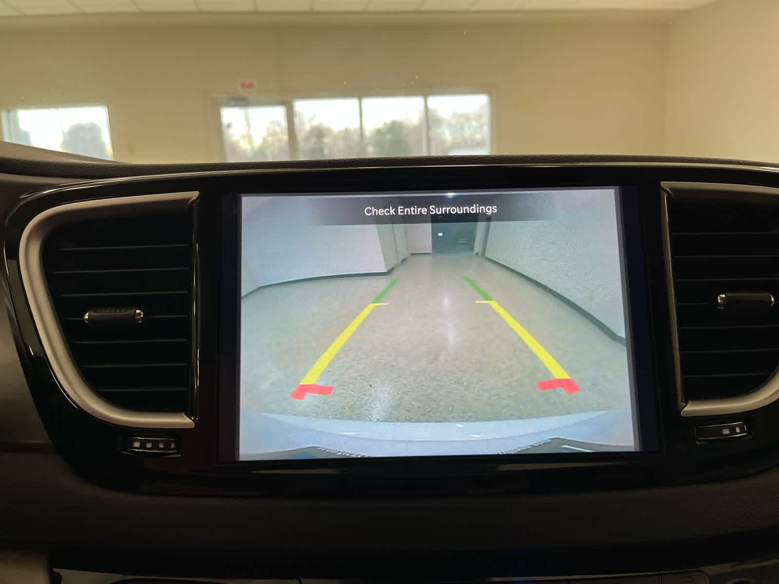 2024 Chrysler Pacifica Touring L - Photo 33