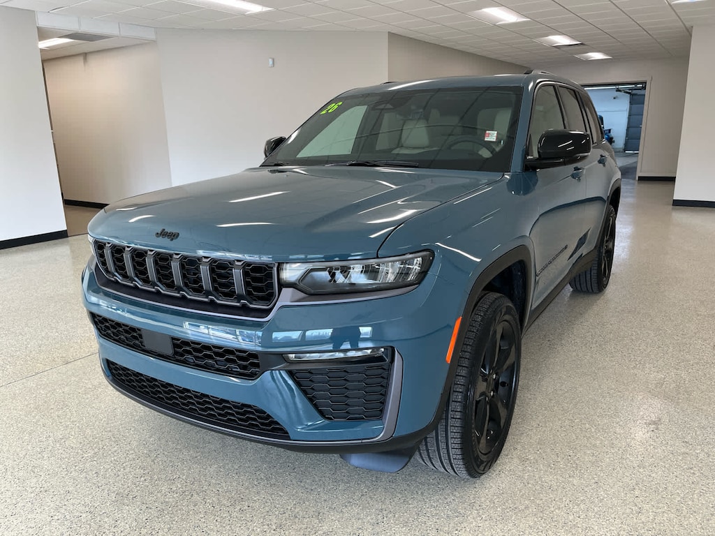 New 2026 Jeep Grand Cherokee LIMITED 4X4 Sport Utility