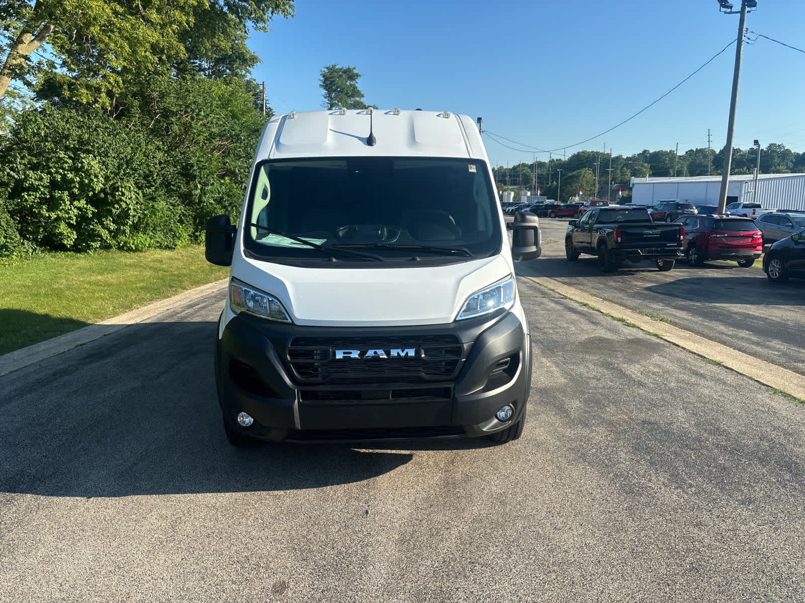 2025 Ram ProMaster 2500 Cargo Van photo 2