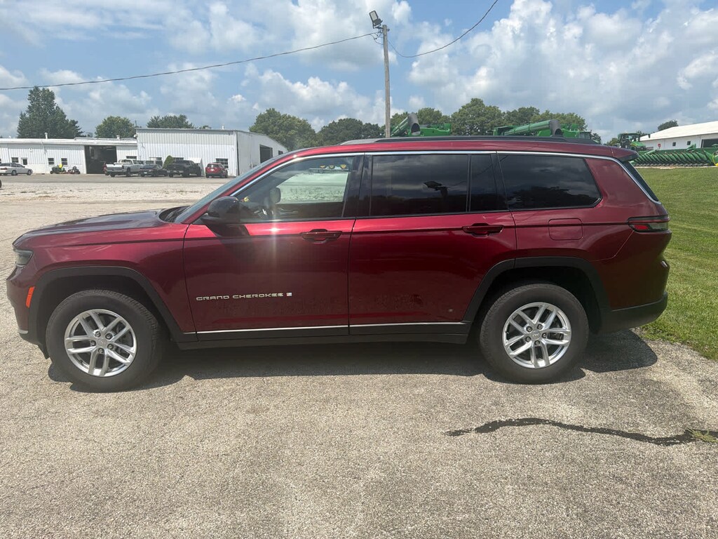 Used 2025 Jeep Grand Cherokee L Laredo X 4x4