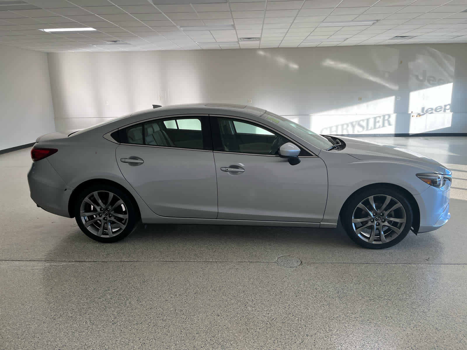 2016 Mazda Mazda6 Grand Touring photo 4