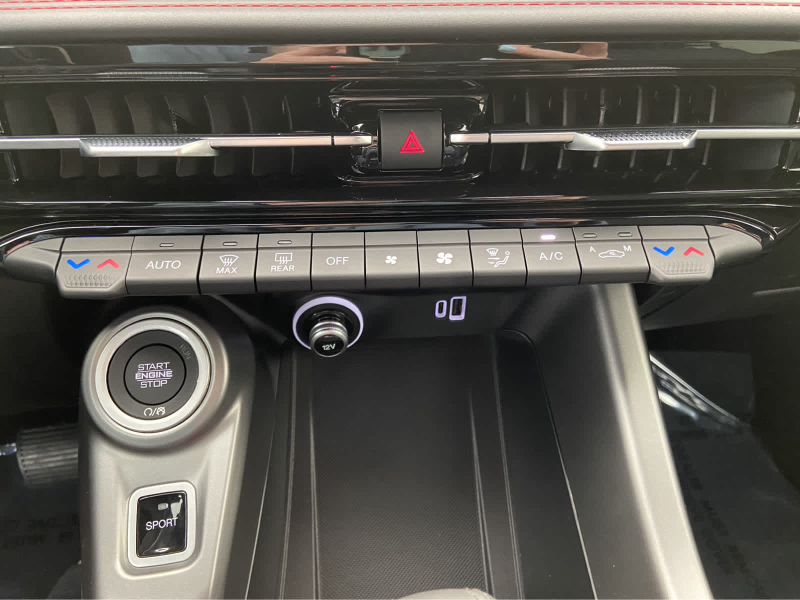 2024 Dodge Hornet R/T - Photo 21