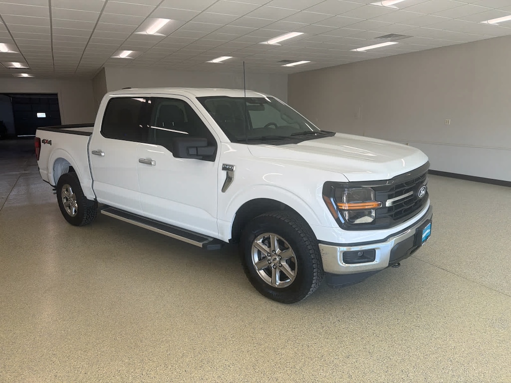 Used 2025 Ford F-150 XLT 4WD Supercrew 5.5 Box 4WD SuperCrew 5.5 Box
