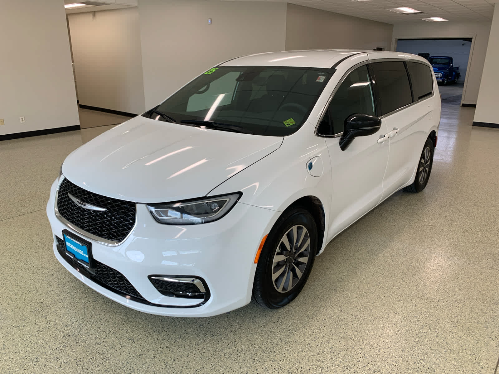 2025 Chrysler Pacifica