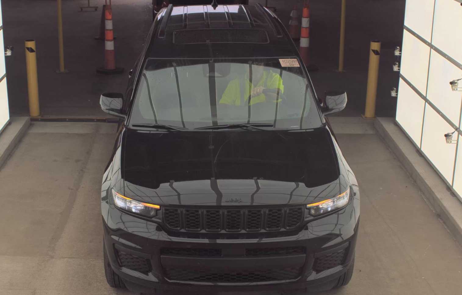 2024 Jeep Grand Cherokee Altitude X photo 2