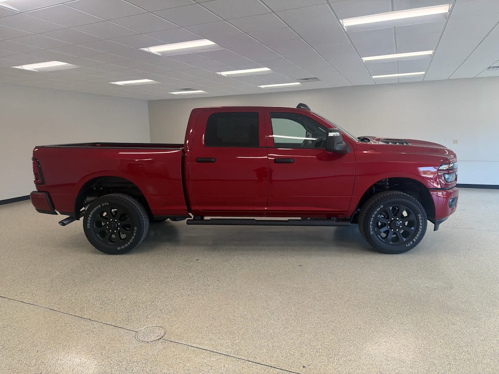 New 2026 Ram 2500 BLACK EXPRESS CREW CAB 4X4 6'4 BOX Pickup