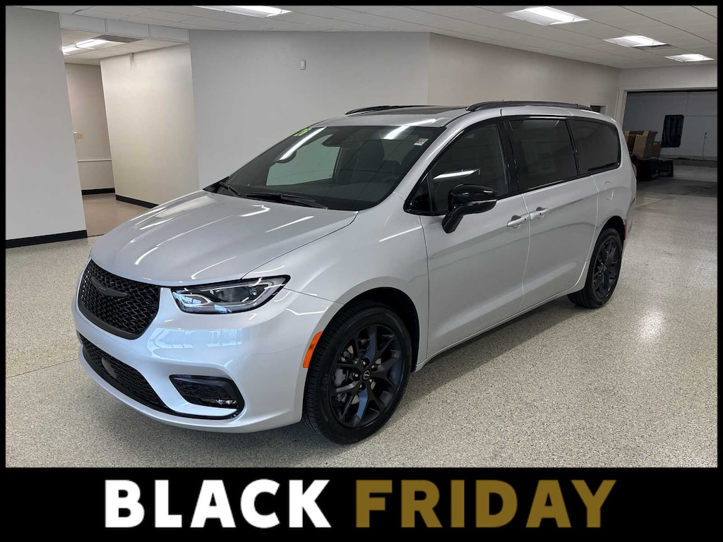 New 2026 Chrysler Pacifica LIMITED AWD Passenger Van