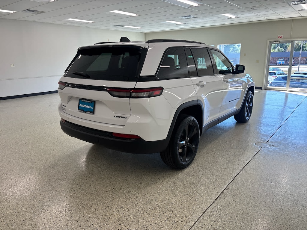 New 2025 Jeep Grand Cherokee LIMITED 4X4 Sport Utility
