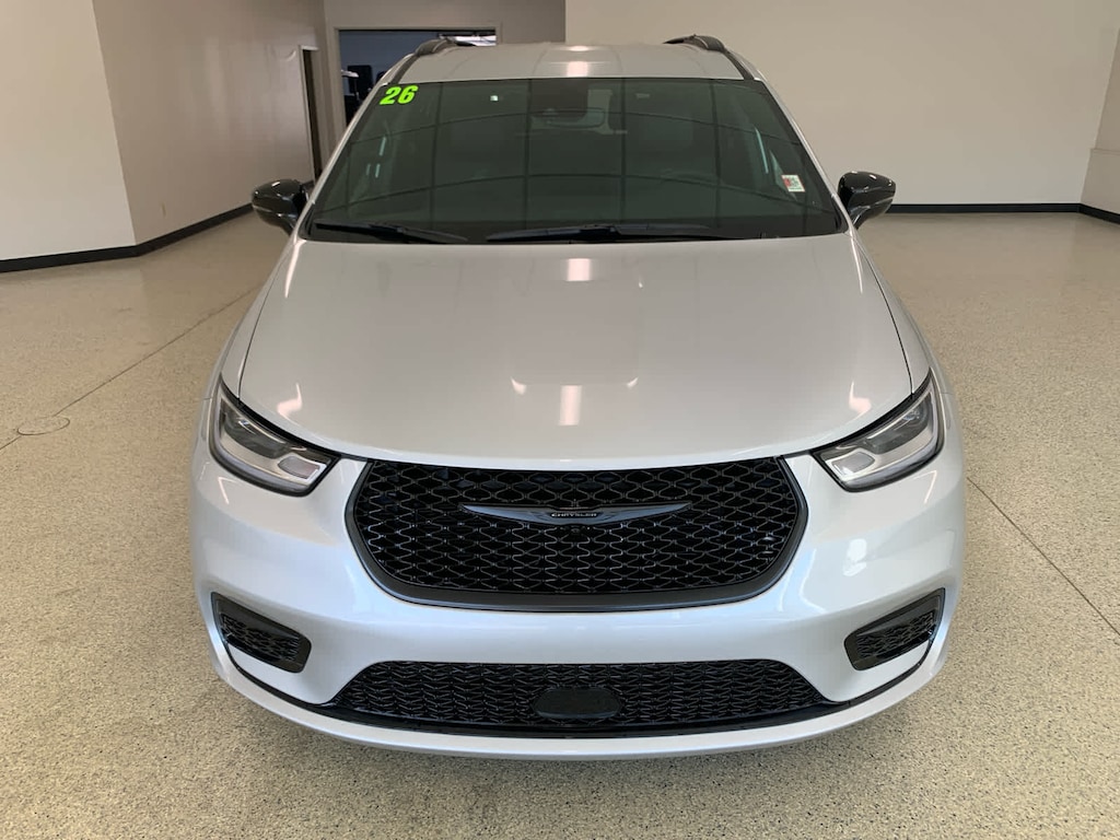 New 2026 Chrysler Pacifica SELECT Passenger Van