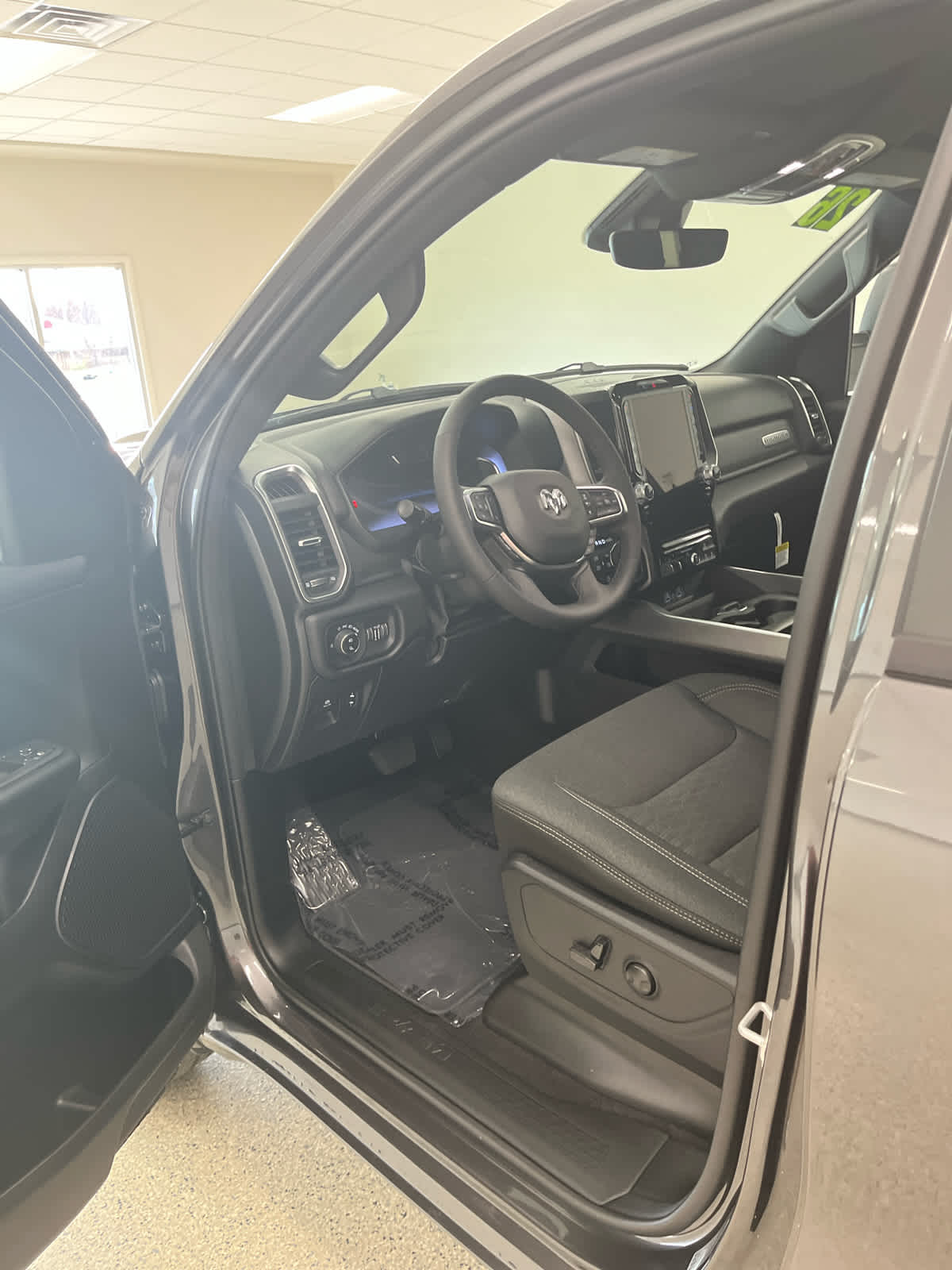 2026 RAM 1500 Big Horn/Lone Star - Photo 15