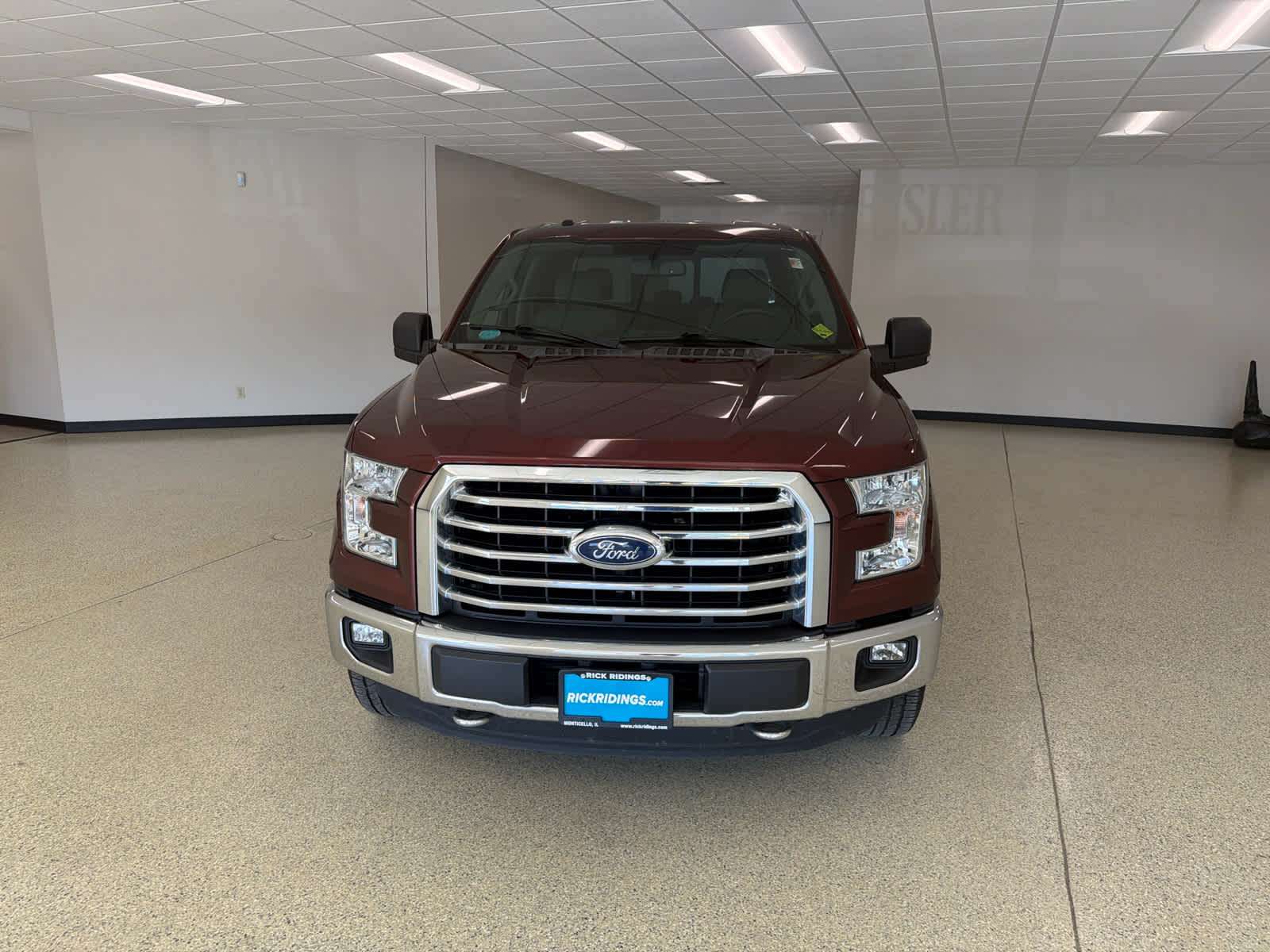 Used 2015 Ford F-150 XLT with VIN 1FTEW1EGXFFB31118 for sale in Monticello, IL