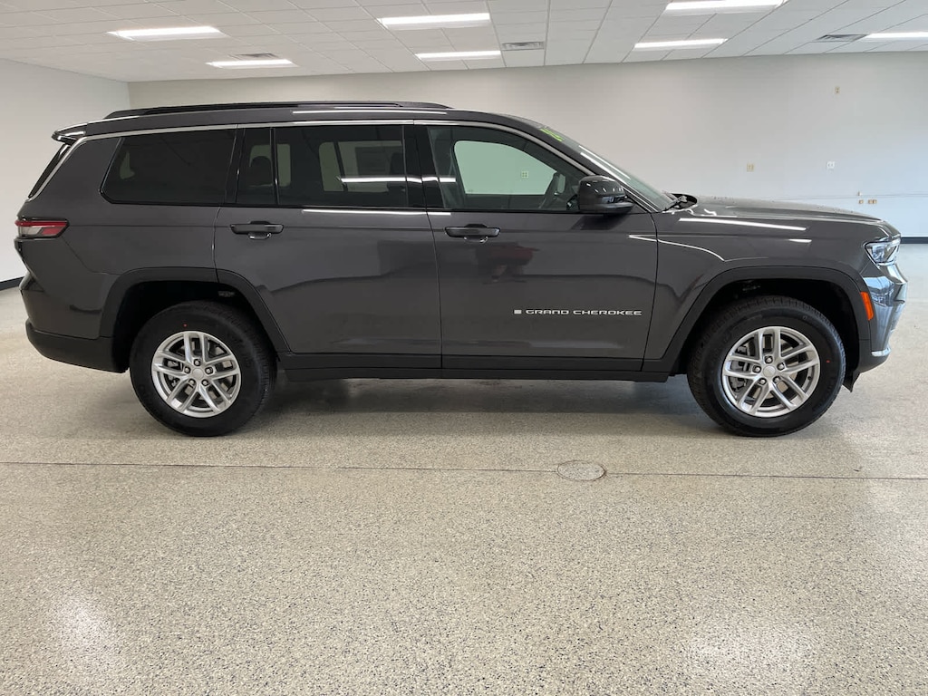New 2026 Jeep Grand Cherokee L LAREDO X 4X4 Sport Utility