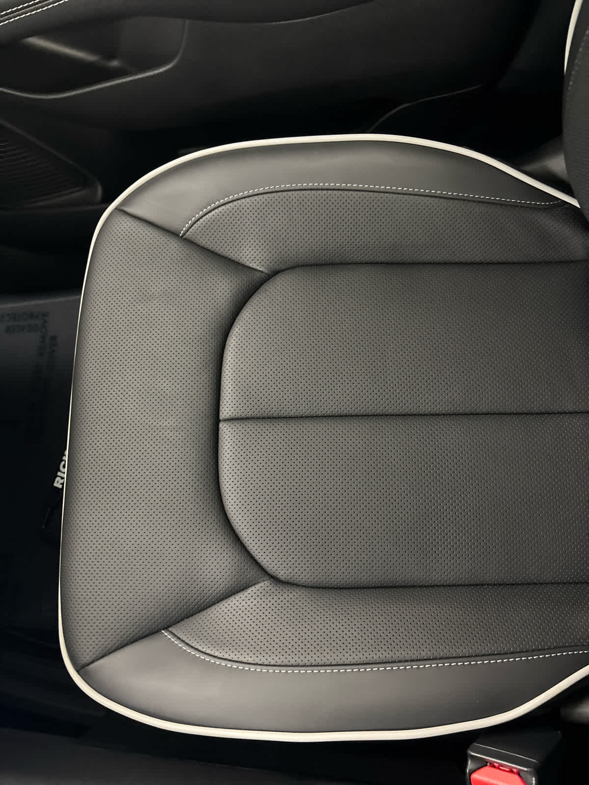 2026 Chrysler Pacifica Limited - Photo 40