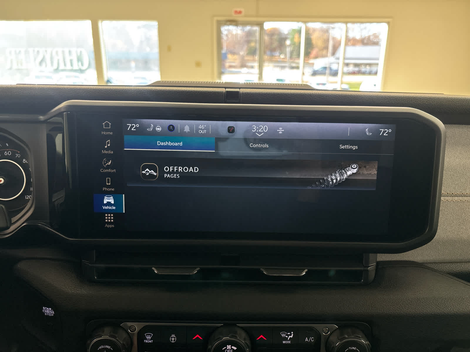 2026 Jeep Wrangler 2-Door Willys - Photo 37