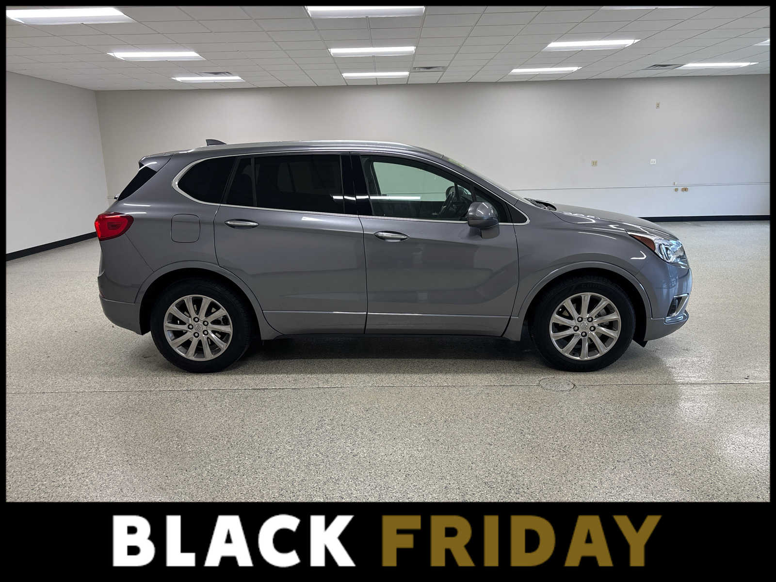 2019 Buick Envision Essence photo 2