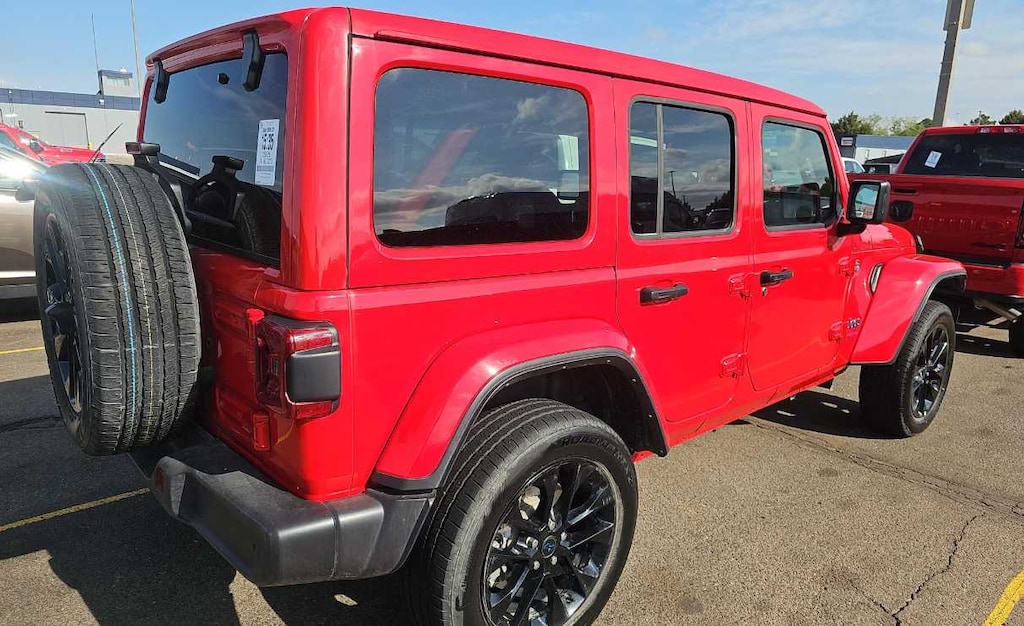 Used 2025 Jeep Wrangler 4xe Sahara 4x4