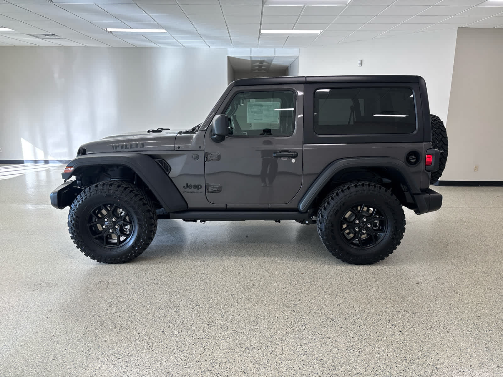 2026 Jeep Wrangler 2-Door Willys - Photo 8