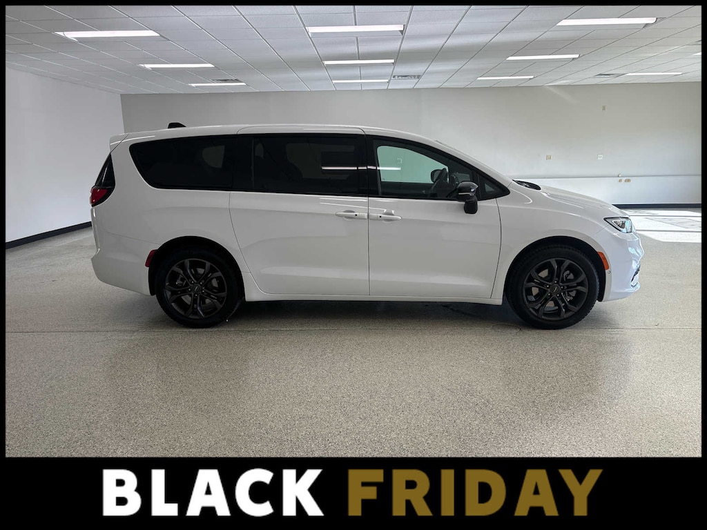 New 2026 Chrysler Pacifica SELECT AWD Passenger Van