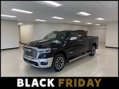 2025 Ram 1500 LARAMIE CREW CAB 4X4 5'7 BOX Pickup