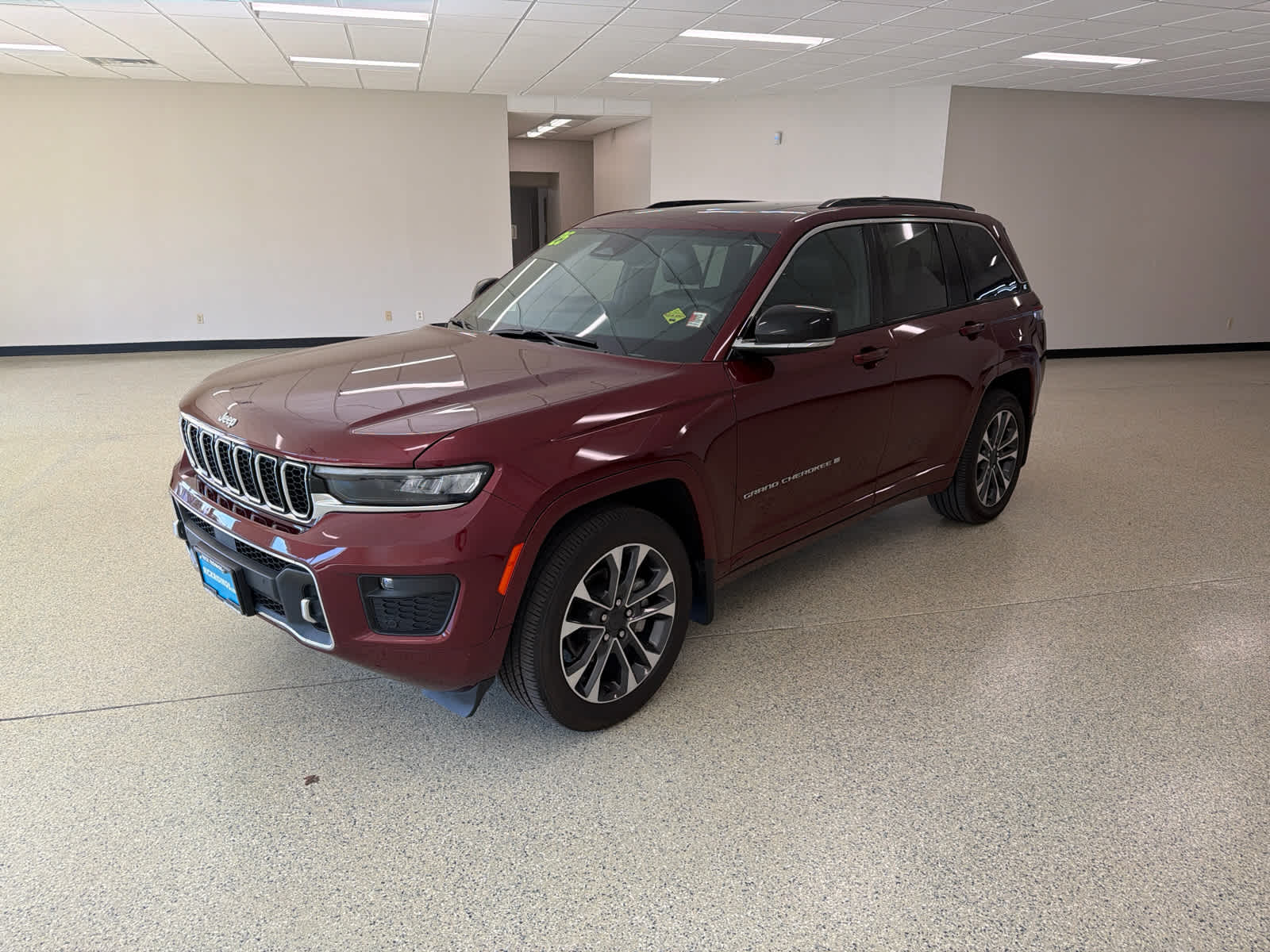 Used 2025 Jeep Grand Cherokee Overland 4x4