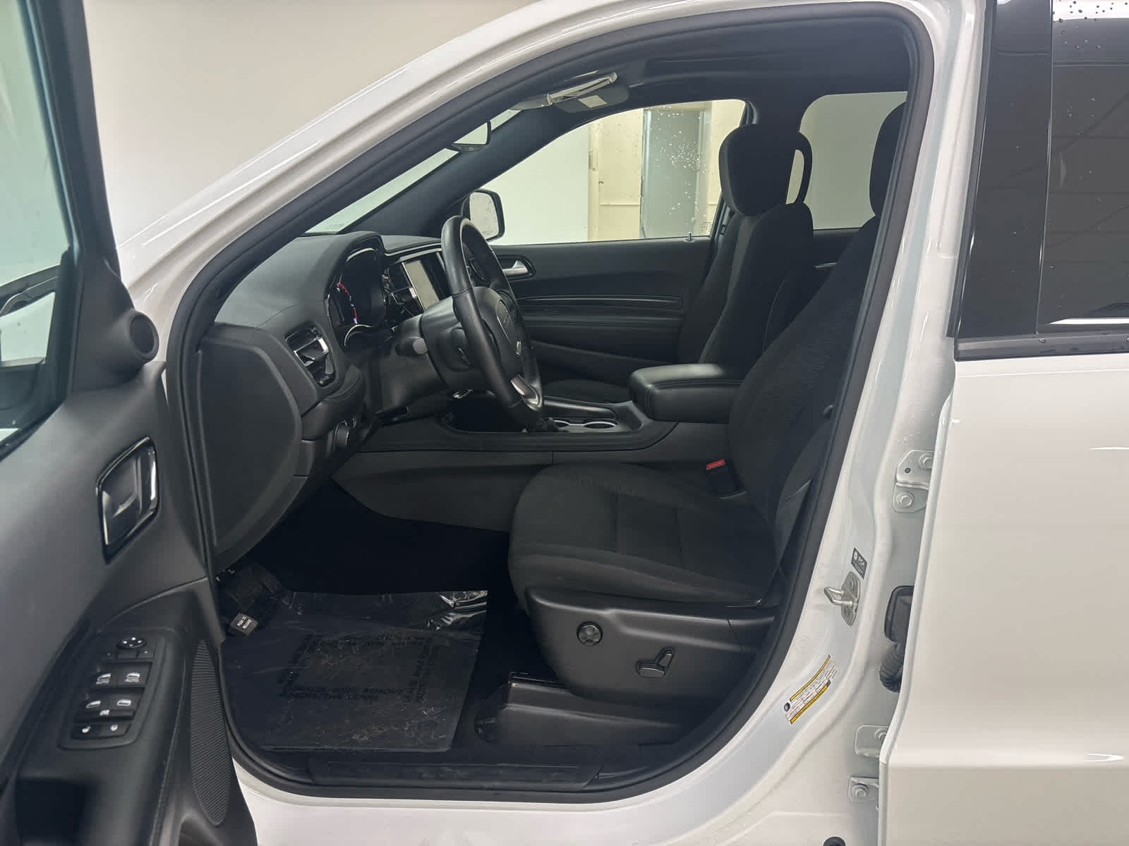 2024 Dodge Durango SXT - Photo 15