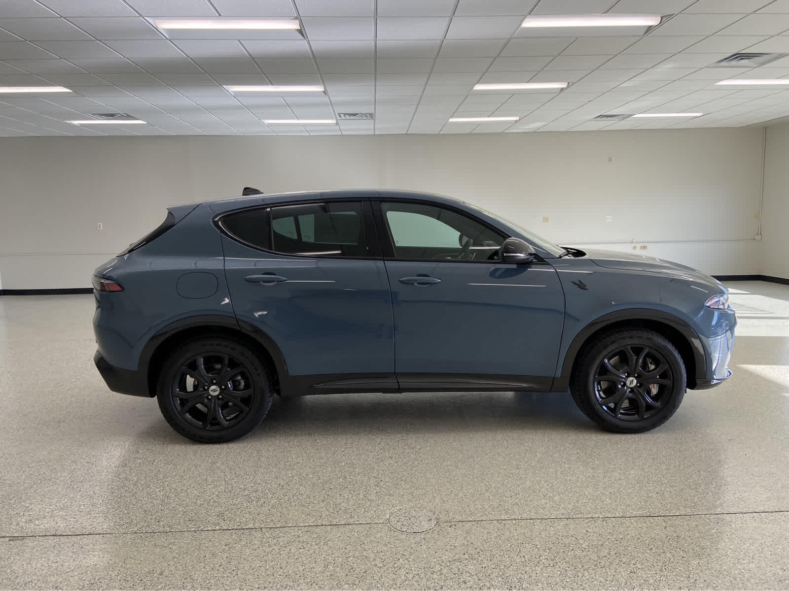2024 Dodge Hornet R/T photo 4