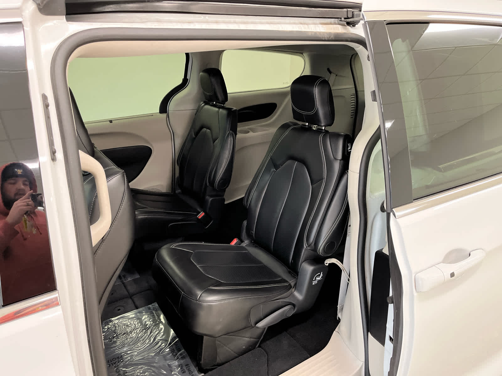 2024 Chrysler Pacifica Touring L - Photo 15