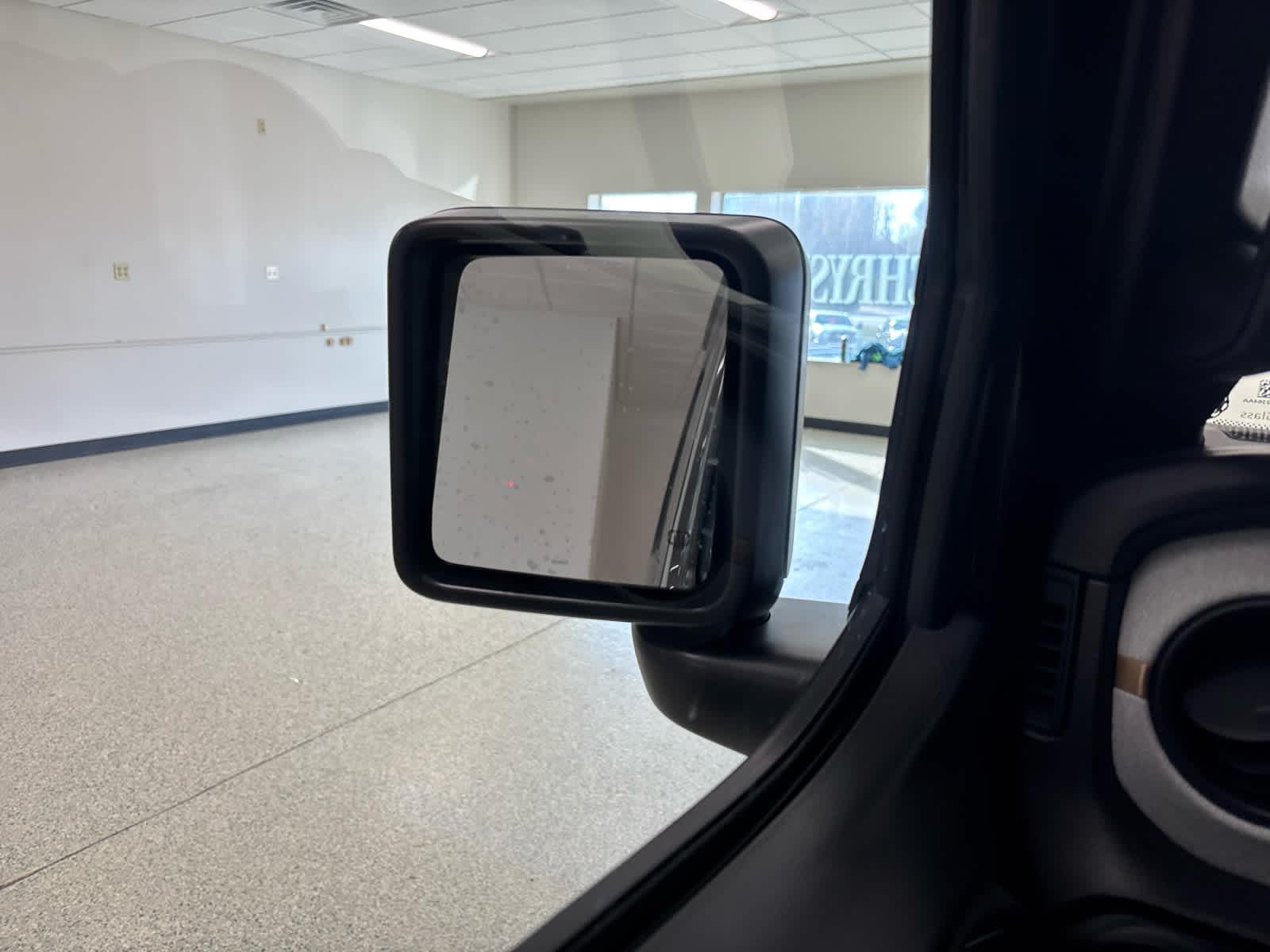 2026 Jeep Wrangler 2-Door Willys - Photo 20