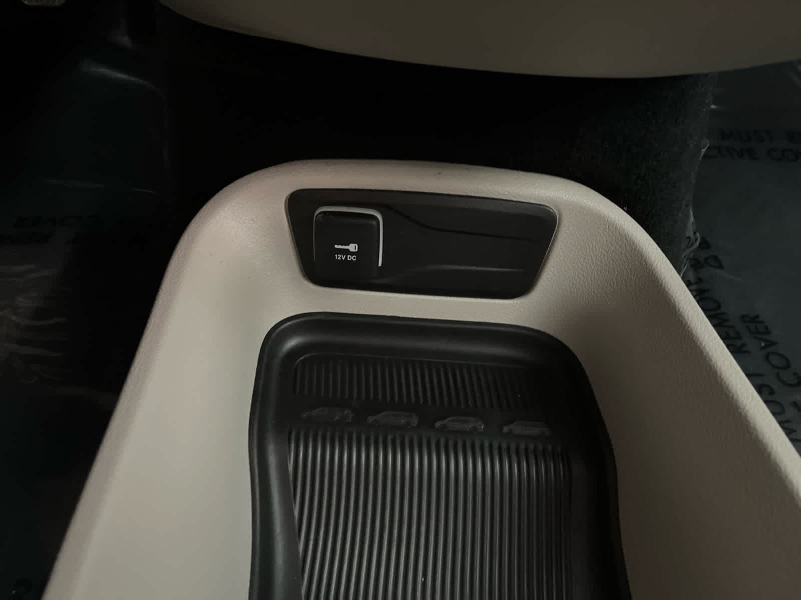 2024 Chrysler Pacifica Touring L - Photo 29