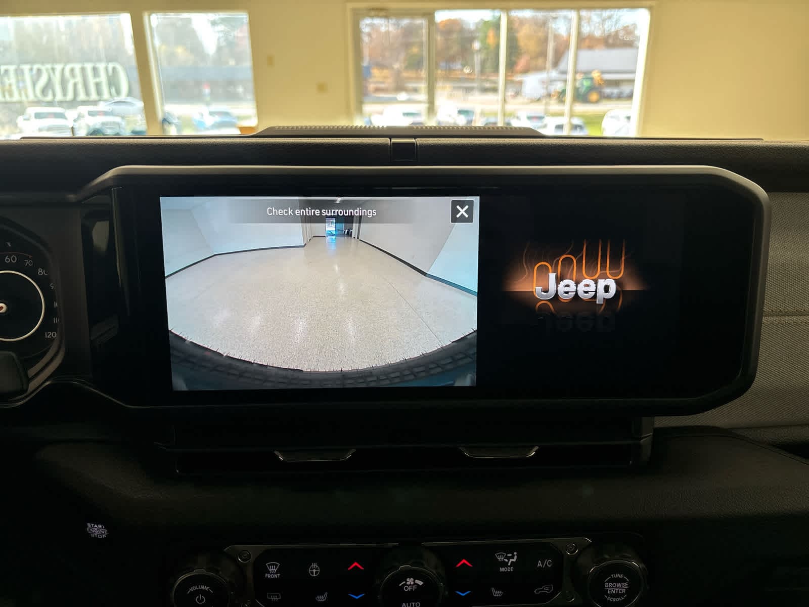 2026 Jeep Wrangler 2-Door Willys - Photo 36
