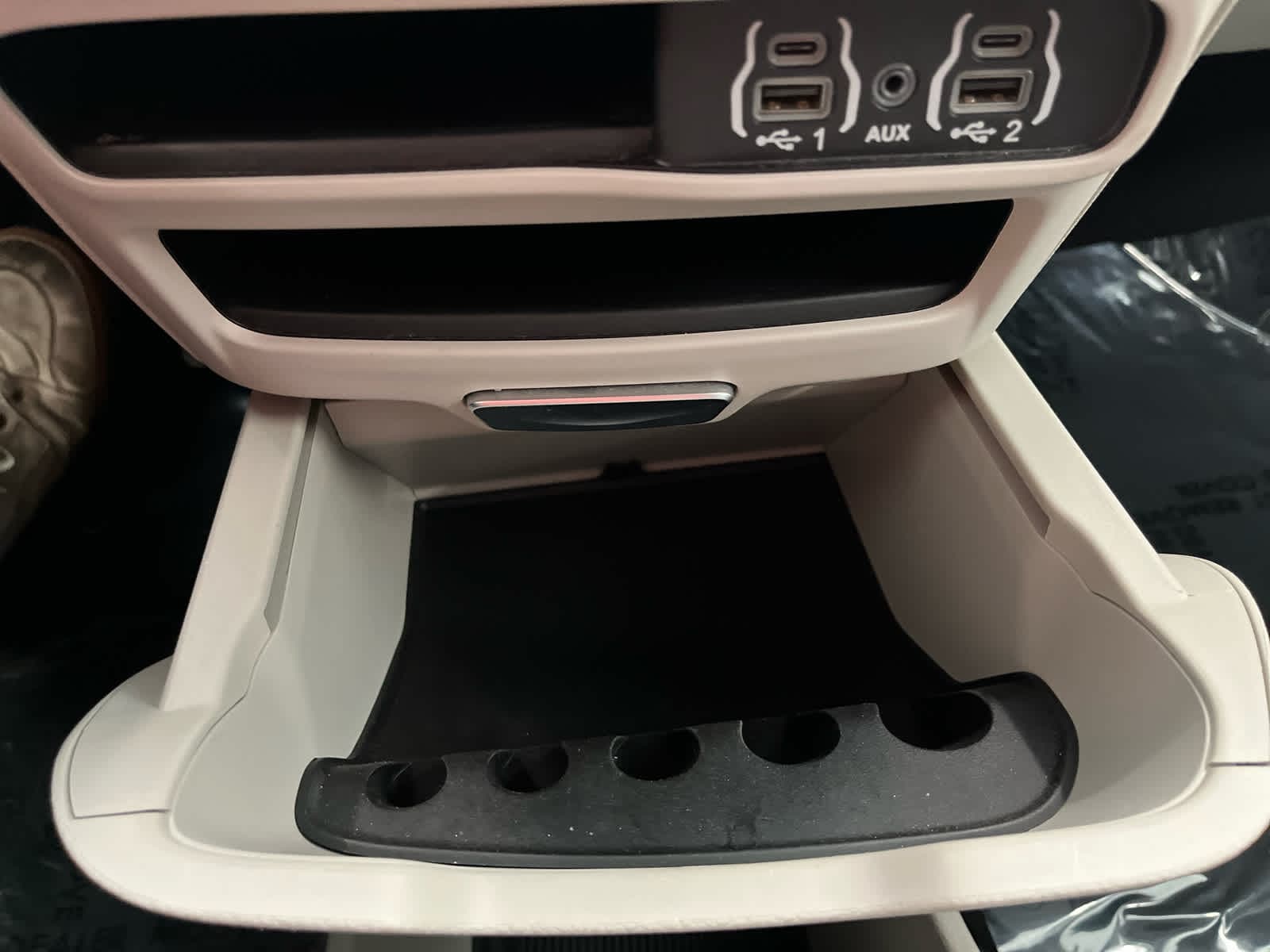 2024 Chrysler Pacifica Touring L - Photo 31