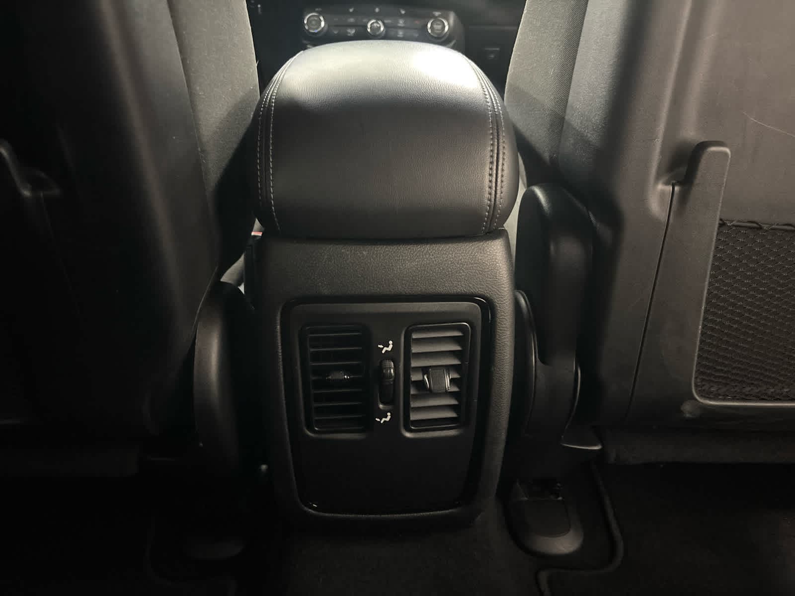 2024 Dodge Durango SXT - Photo 19