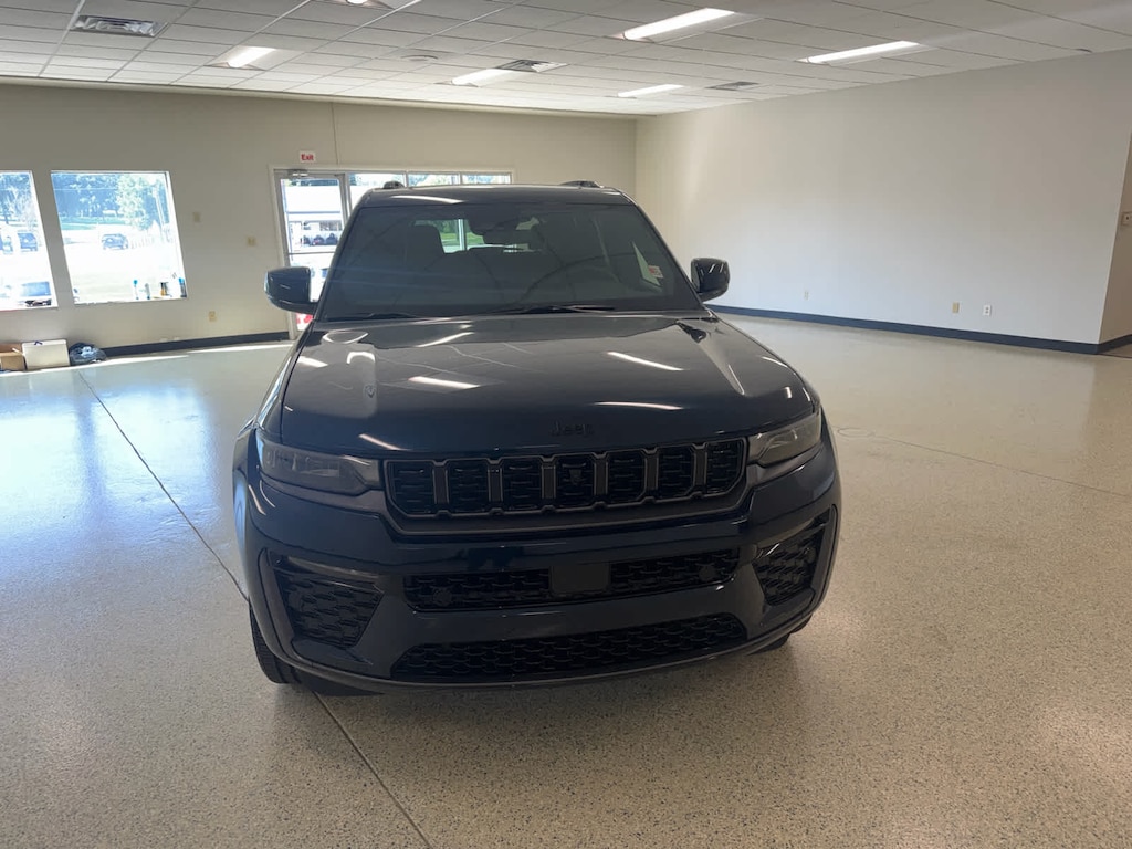 New 2027 Jeep Grand Cherokee Limited Reserve Sport Utility