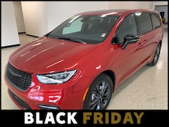 2026 Chrysler Pacifica SELECT Passenger Van