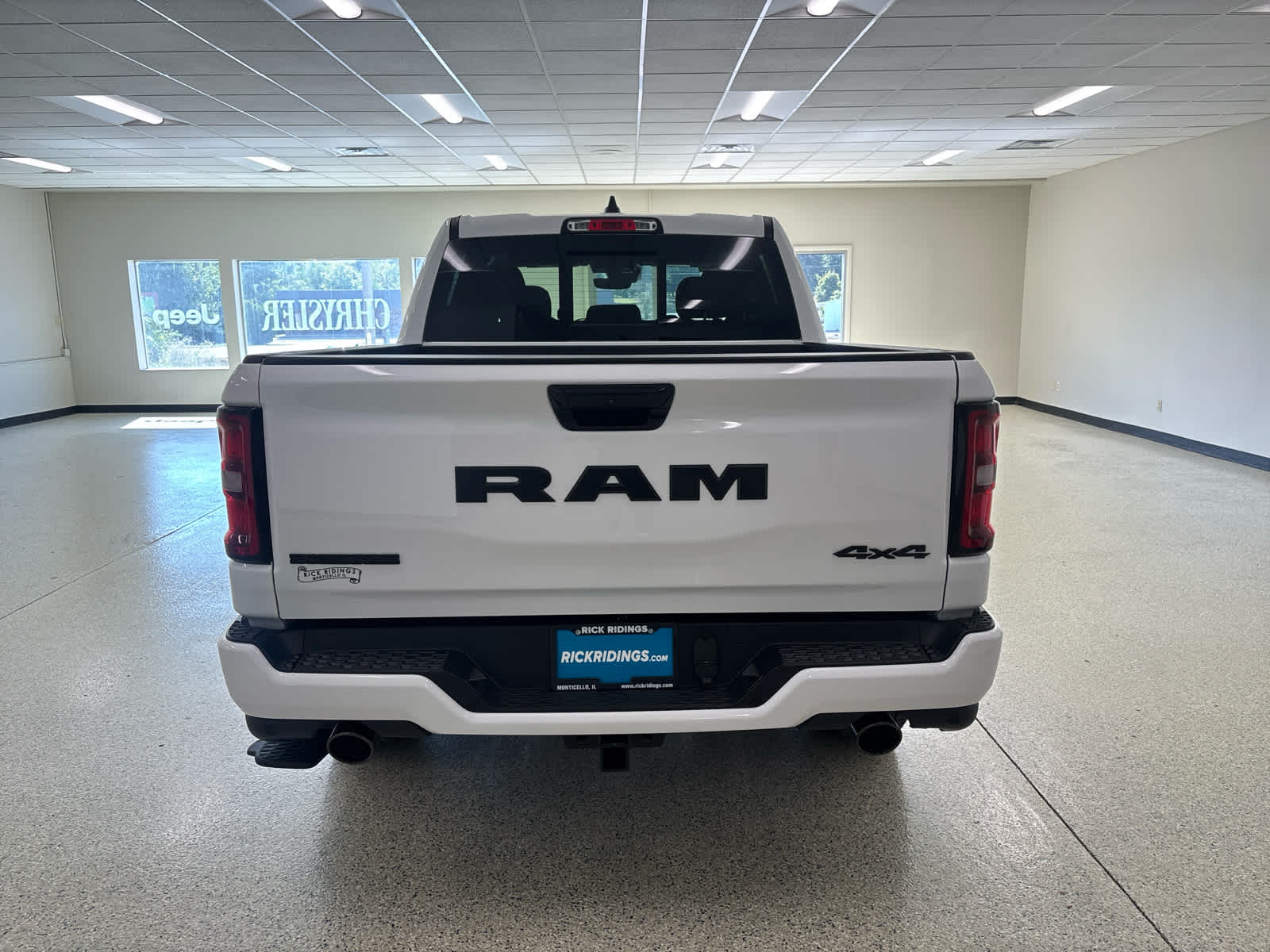 2026 RAM 1500 Big Horn/Lone Star - Photo 8