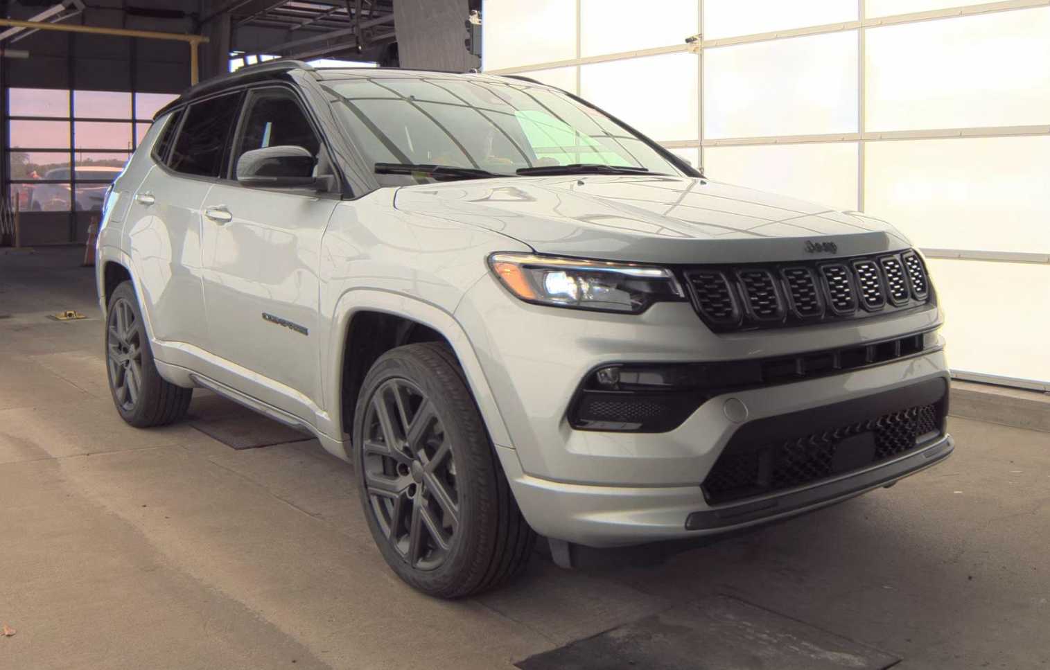 2024 Jeep Compass Limited photo 3