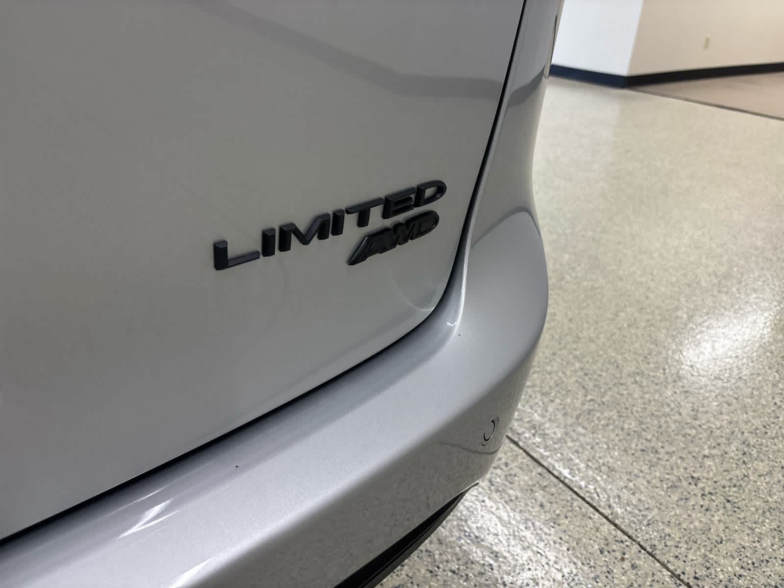 2026 Chrysler Pacifica Limited - Photo 11