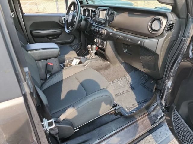 2018 Jeep All-New Wrangler Sport S - Photo 11