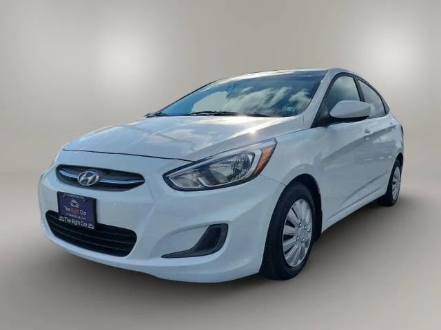 2017 Hyundai Accent SE's photo