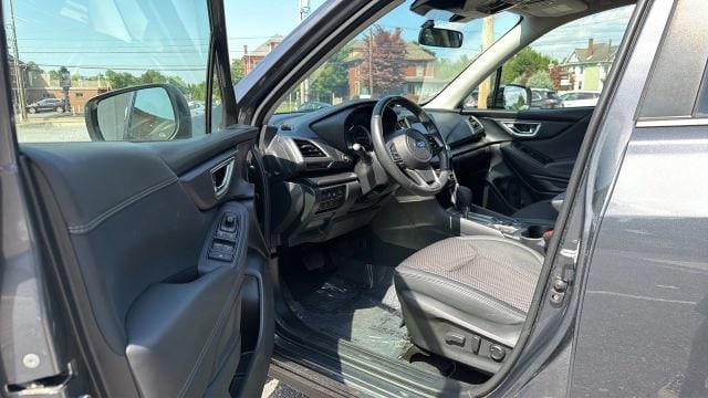 2023 Subaru Forester Premium - Photo 9