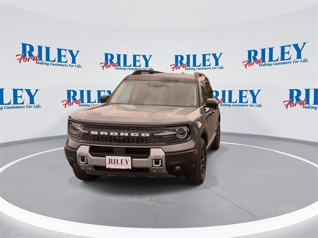 2025 Ford Bronco Sport Badlands photo 3